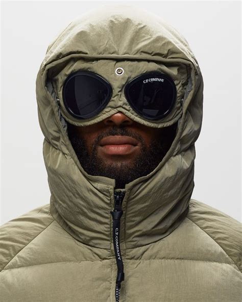 WHAT IS THE BEST CP COMPANY GOGGLE JACKET : r/FashionReps 